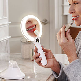 Use handheld to conveniently change your viewing angle